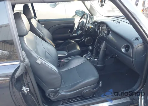 2006 Mini Cooper S z USA, uszkodzony, nr VIN WMWRH33566TK58942